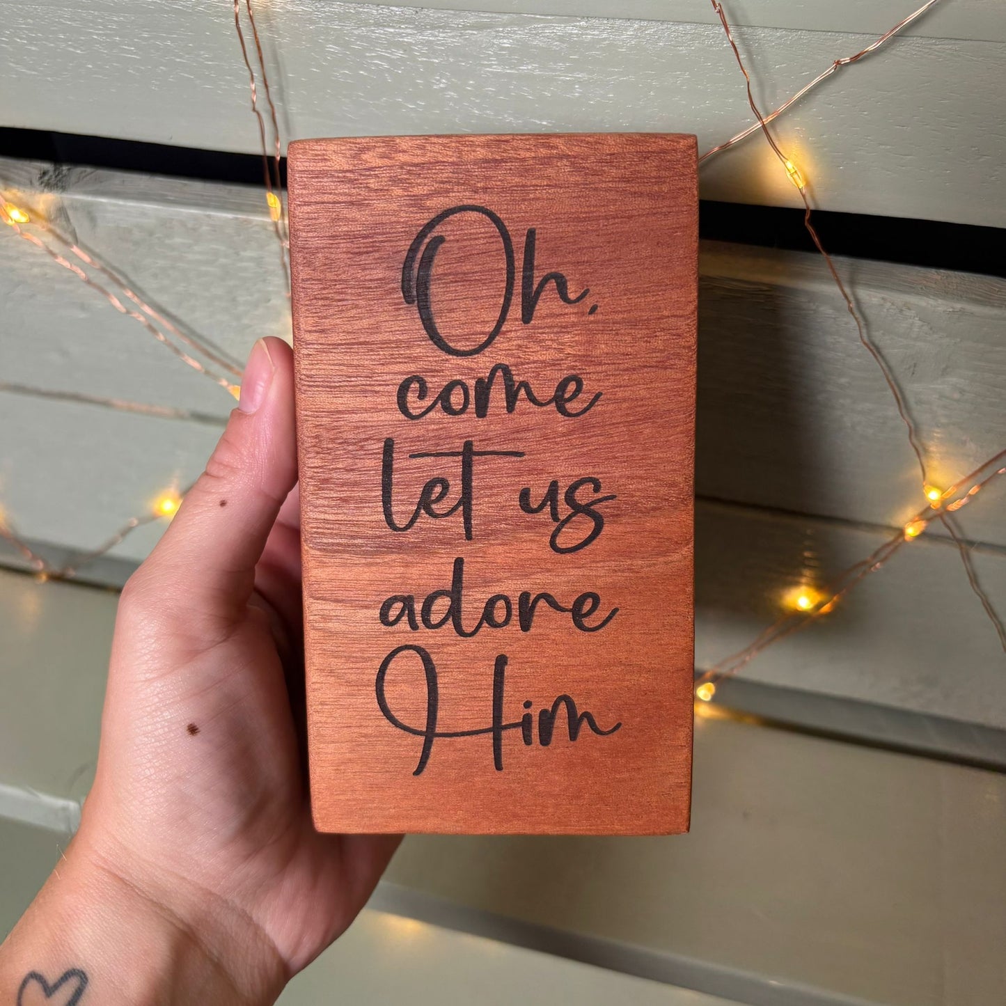 ❆ ‘Come let us adore Him' - mahogany Christmas plaque