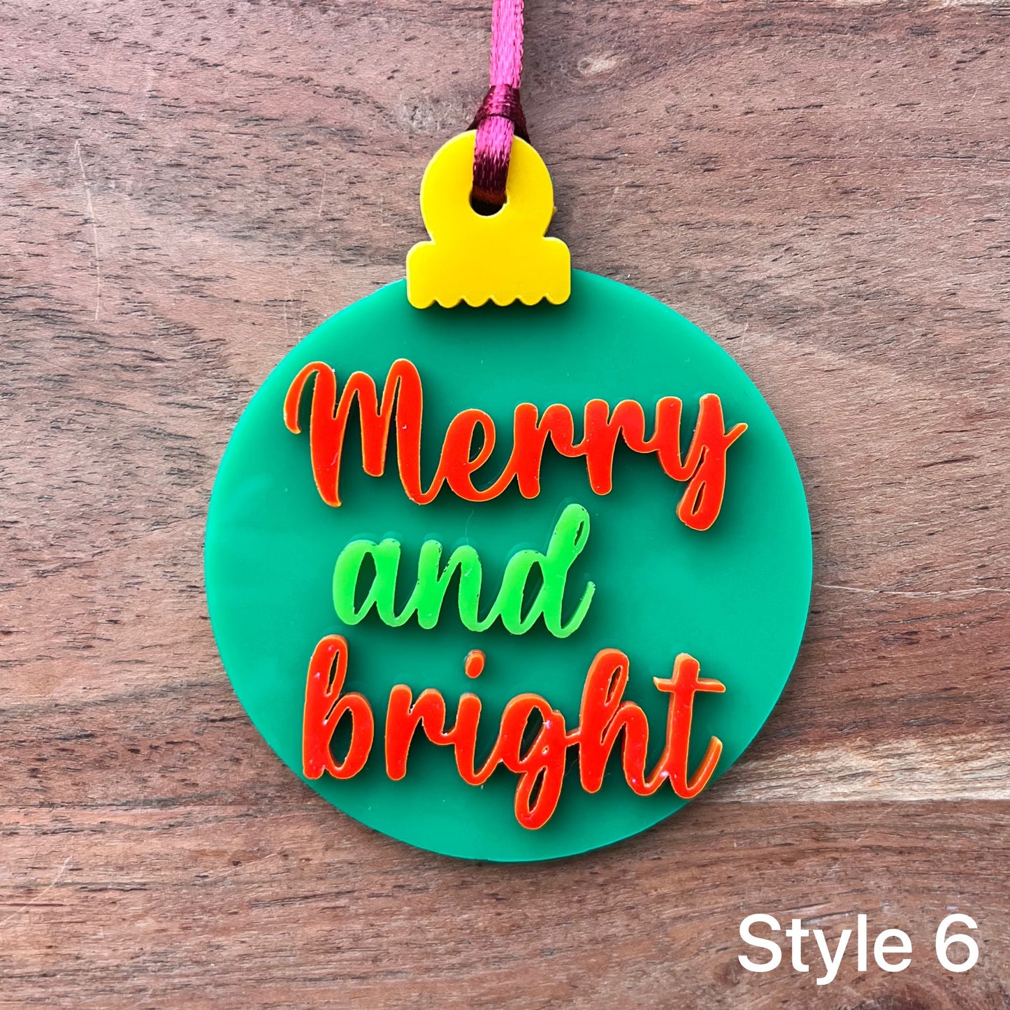 ❆ 'Merry and bright' traditional - acrylic Christmas bauble