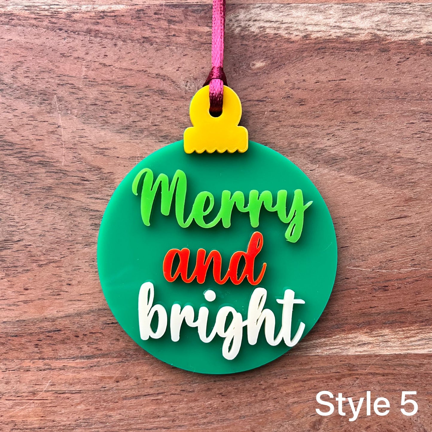 ❆ 'Merry and bright' traditional - acrylic Christmas bauble