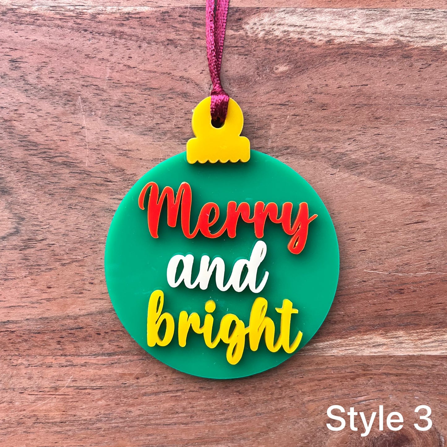 ❆ 'Merry and bright' traditional - acrylic Christmas bauble
