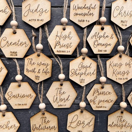 ❆ ‘Names of Christ advent baubles' - set of 25 wooden baubles