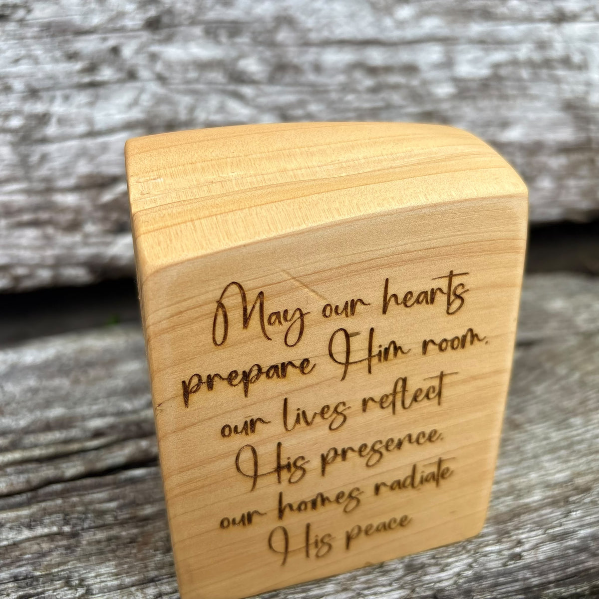 'May our hearts prepare Him room' cedar decorative plaque