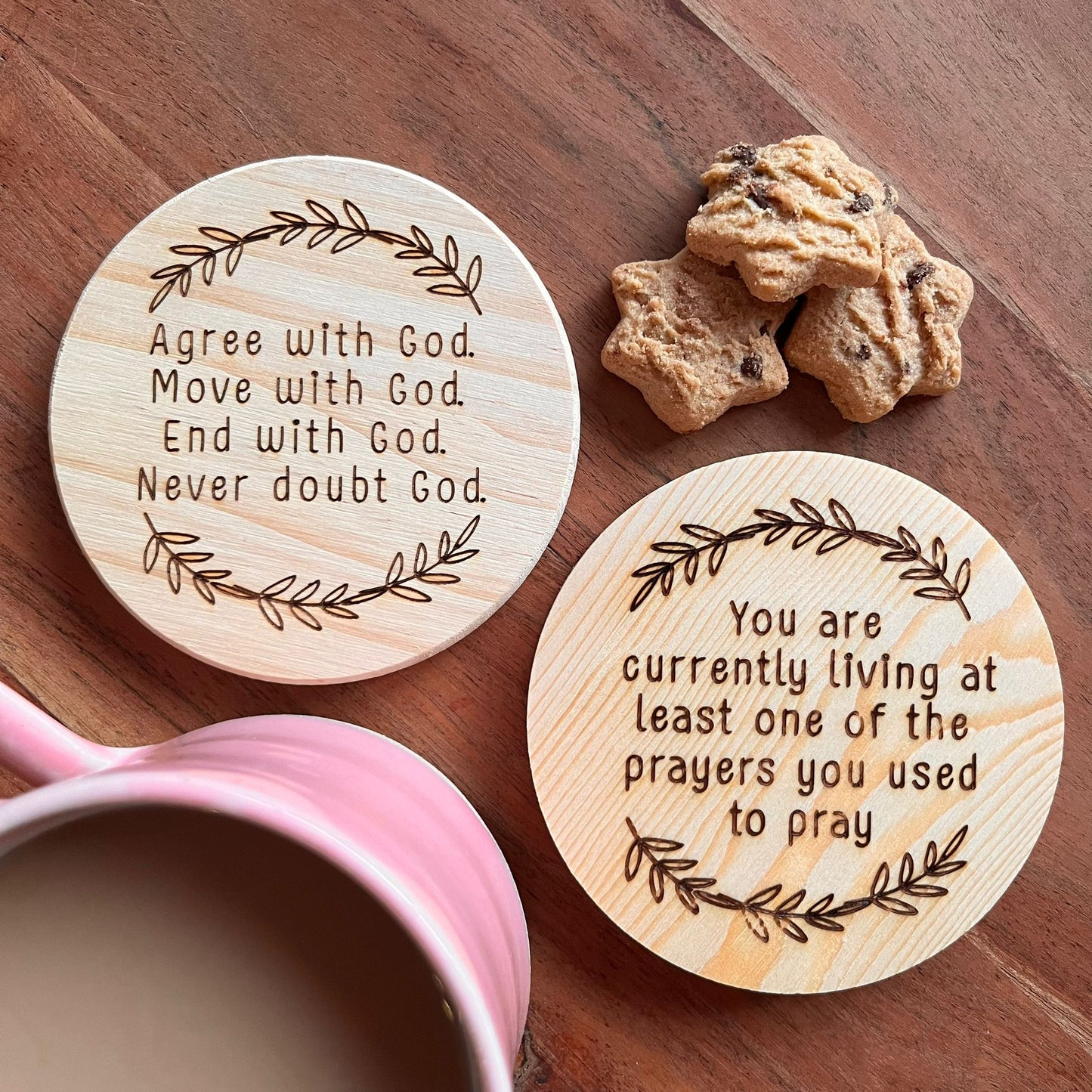 ‘Never doubt God' wooden coaster
