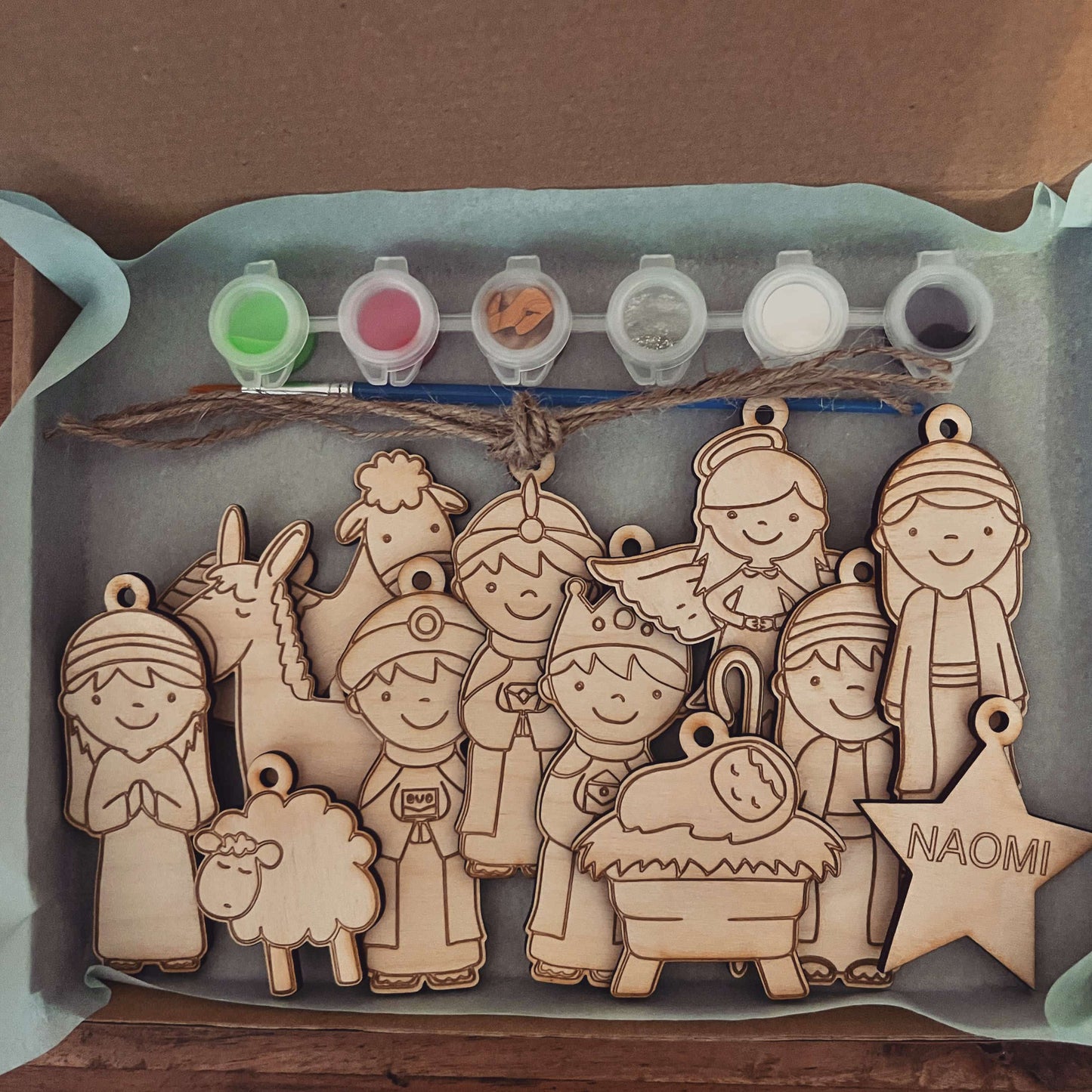 ❆ Christmas nativity themed wooden painting set for kids